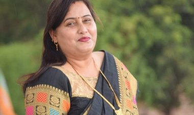 कांग्रेस महिला जिलाअध्यक्ष कमल झज्ज को  दीपक बैज ने सांसद प्रतिनिध के पद से हटाया, देर रात लेटर जारी कर की कार्रवाई..