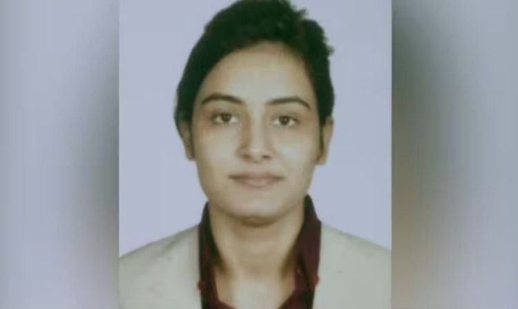 रवि काना से ज्याद चर्चाओं में उसकी प्रेमिका काजल झा