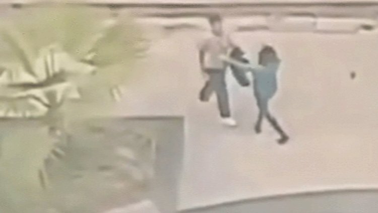 झगड़े के बीच लड़की पर कर दी थप्‍पड़ों की बरसात...