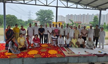 "सशक्त तन, शांत मन – यही है योग का सच!"- धनीराम बैसोया